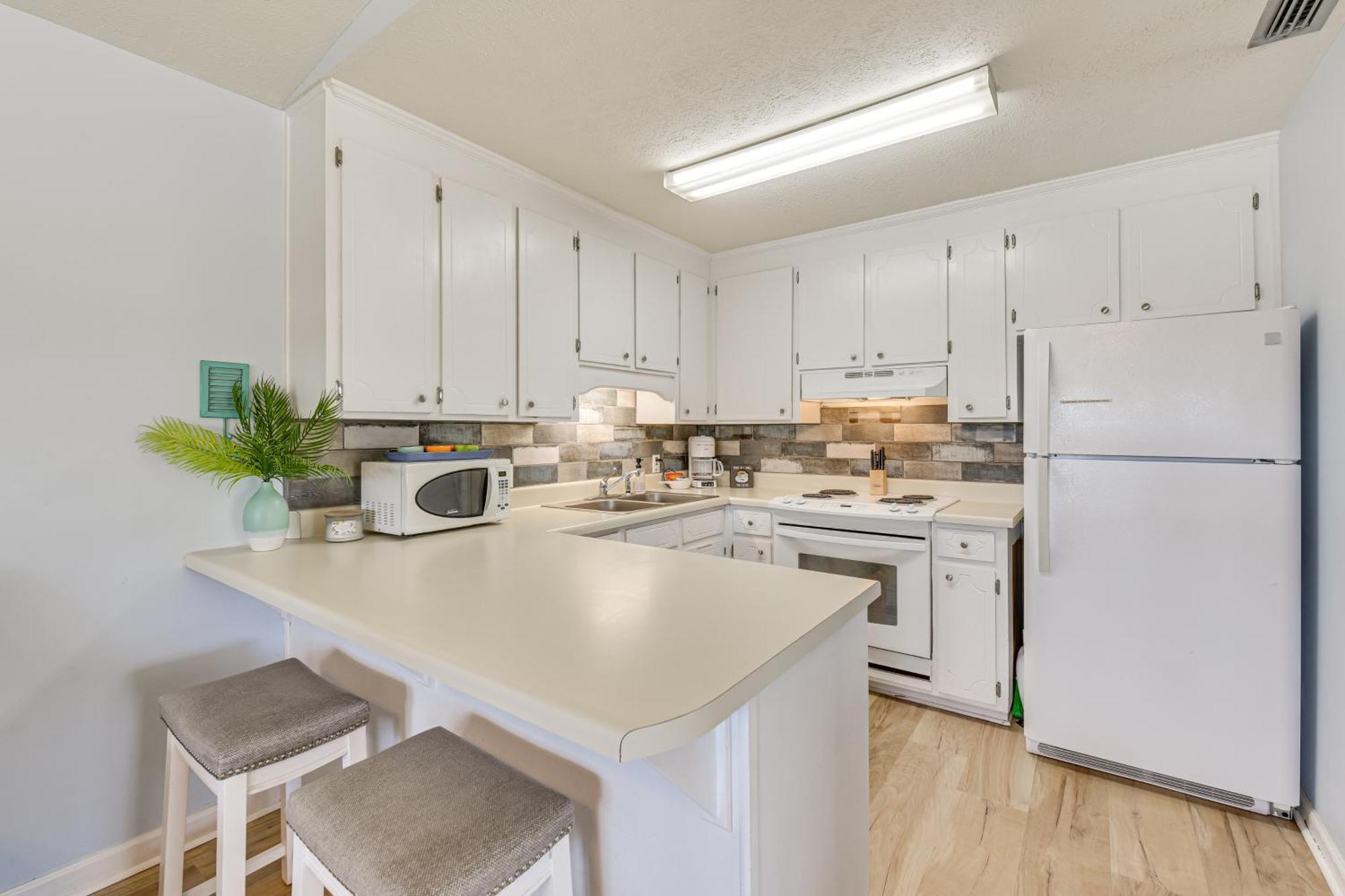 Pcb Resort Condo With Private Balcony And 3 Pools! Panama City Beach Bagian luar foto